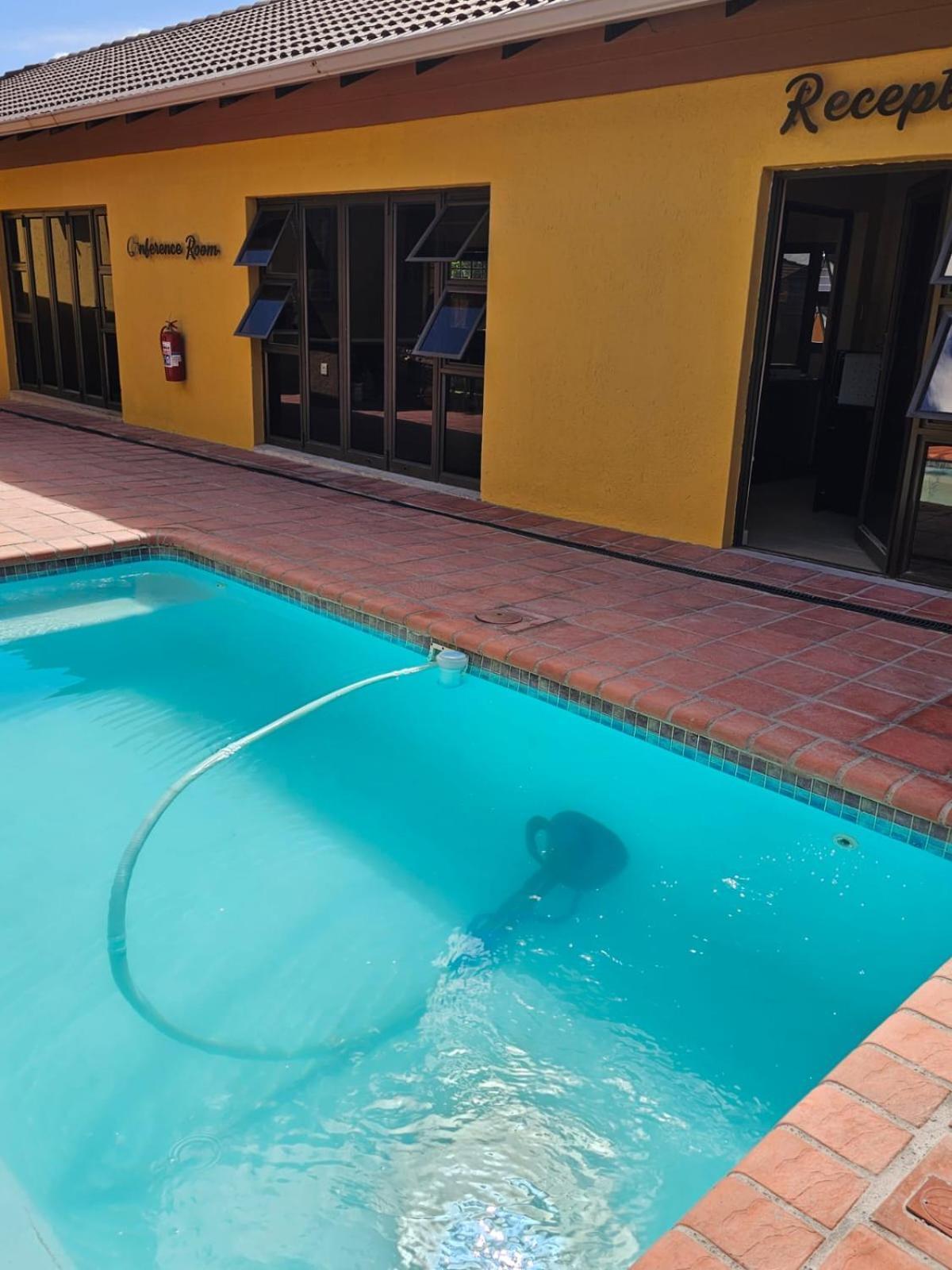 Divine Guest Lodge Rustenburg Esterno foto